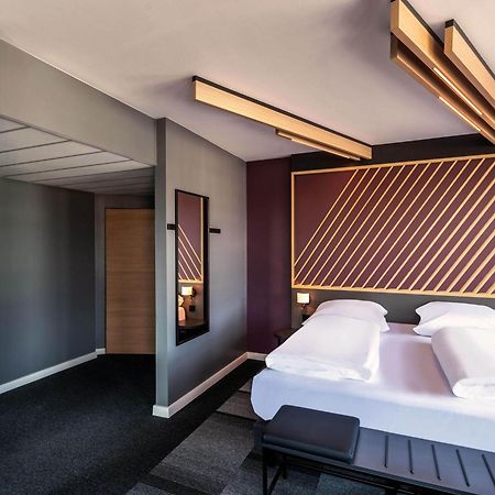B&B Hotel Wuppertal-City Экстерьер фото