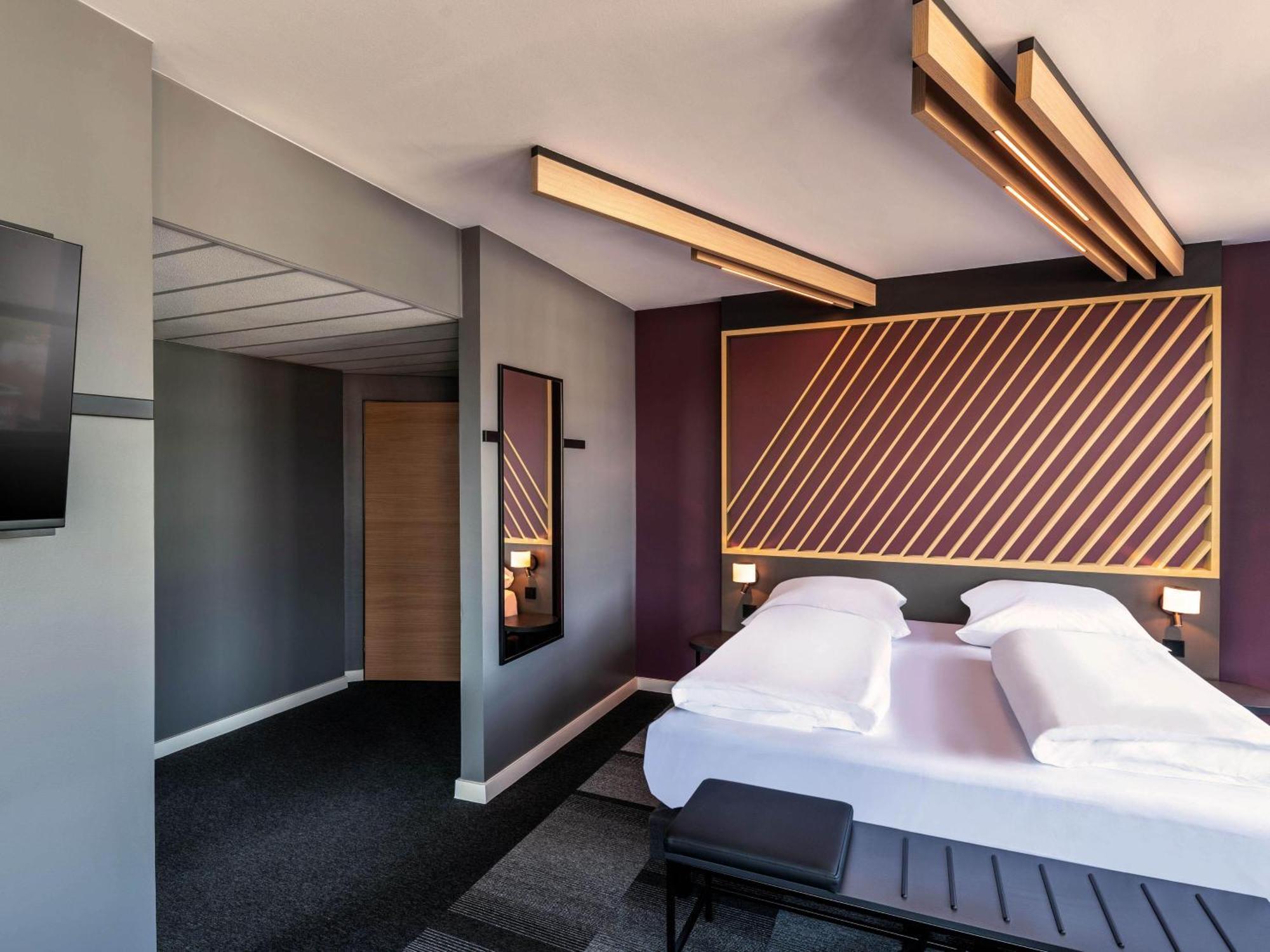 B&B Hotel Wuppertal-City Экстерьер фото